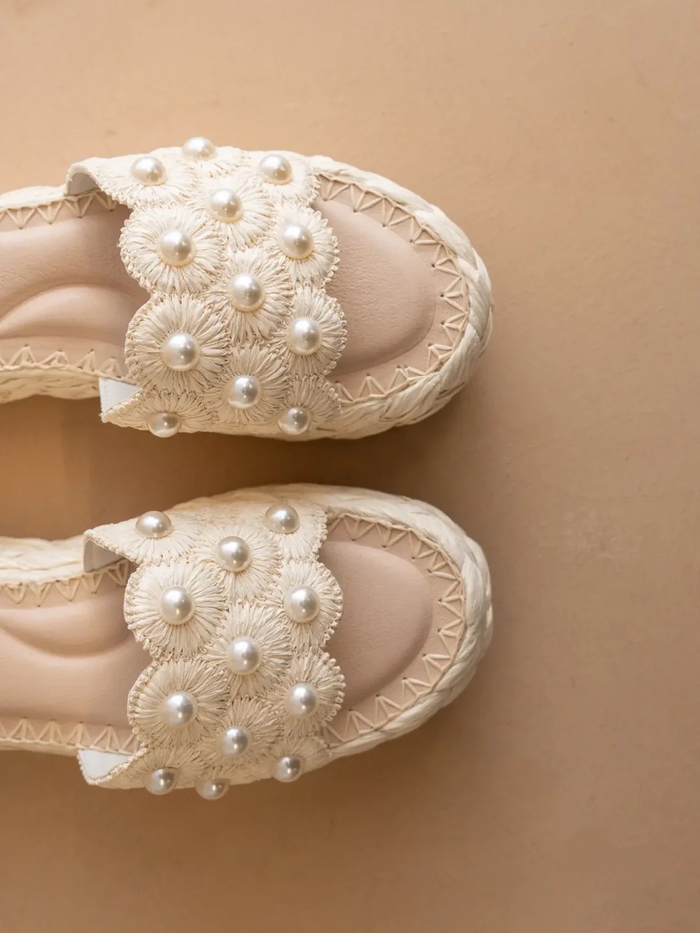 Oasis Society Ivory Pearl-Embellished Braided Platform Mules - Picture 2 of 4